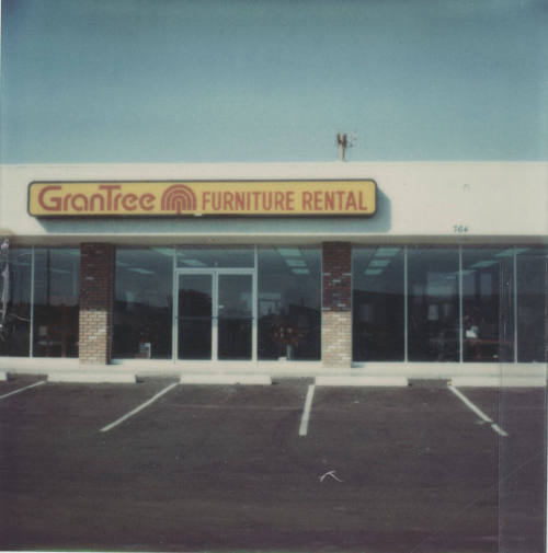 Gran Tree Furniture Rental, 764 W. Broadway Road, Tempe, Arizona