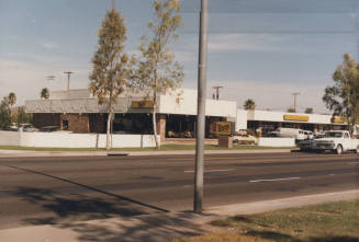 Wendy's Old Fashioned Hamburgers, 790 W. Broadway Road, Tempe, Arizona