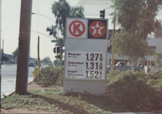 Circle K Food Stores - 904 West Broadway Road - Tempe, Arizona