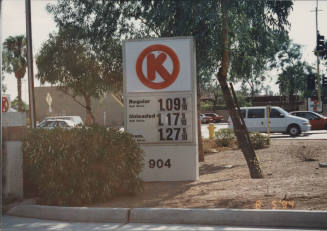 Circle K Food Stores - 904 West Broadway Road - Tempe, Arizona
