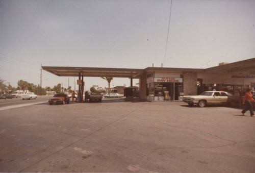 Arco Gasoline Station - 908 East Broadway Road - Tempe, Arizona