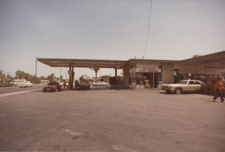 Arco Gasoline Station - 908 East Broadway Road - Tempe, Arizona