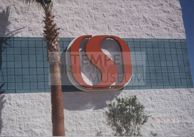 Safeway Marketplace - 926 East Broadway Road - Tempe, Arizona