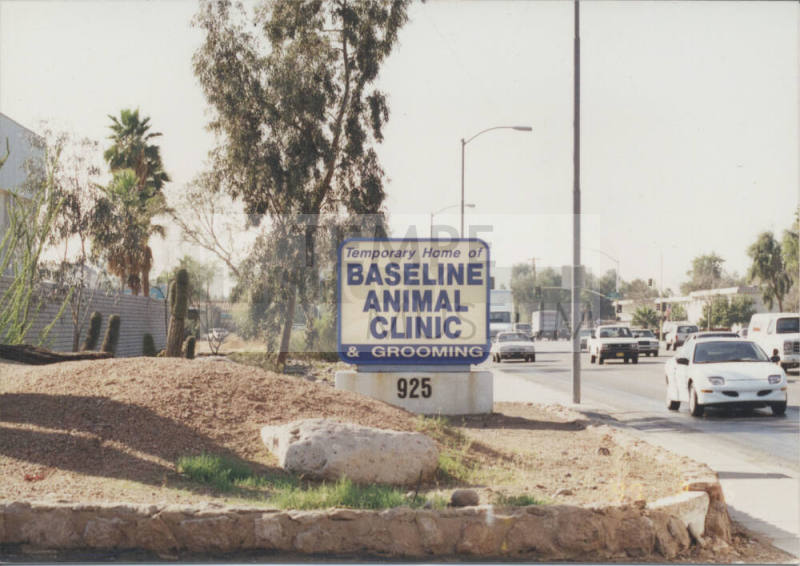 Baseline Animal Clinic - 925 West Broadway Road - Tempe, Arizona