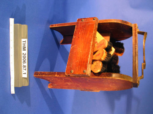 Shoeshine Kit