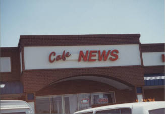 Café News, 937 East Broadway Road, Tempe, Arizona