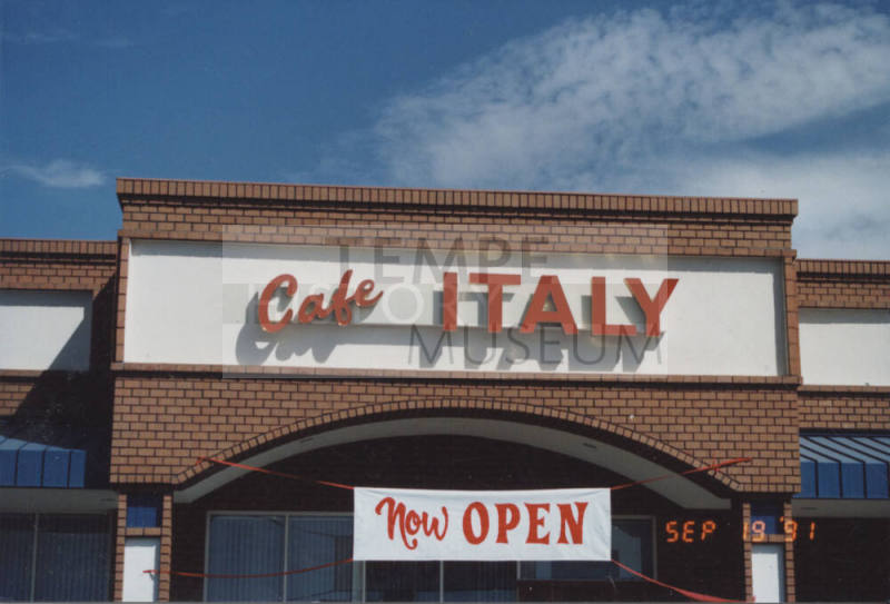 Café Italy, 939 East Broadway Road, Tempe, Arizona