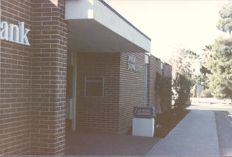 Mera Bank, 1005 E. Broadway Road, Tempe, Arizona