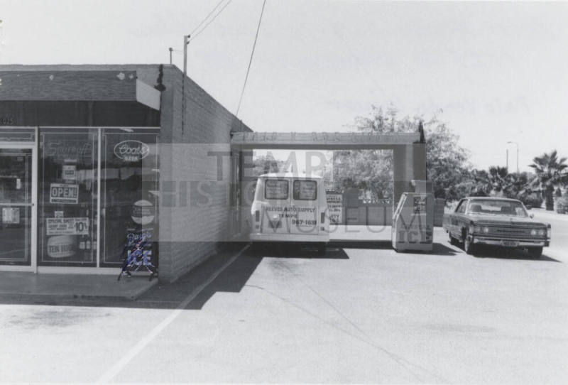 Palo Verde Liquors,1025 W Broadway Road, Tempe, Arizona