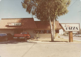 Waldo Pepper's Pizza, 1024 E. Broadway Road, Tempe, Arizona