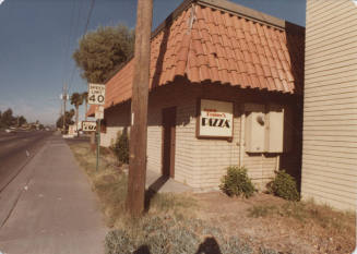 Waldo Pepper's Pizza - 1024 E. Broadway Road, Tempe, Arizona