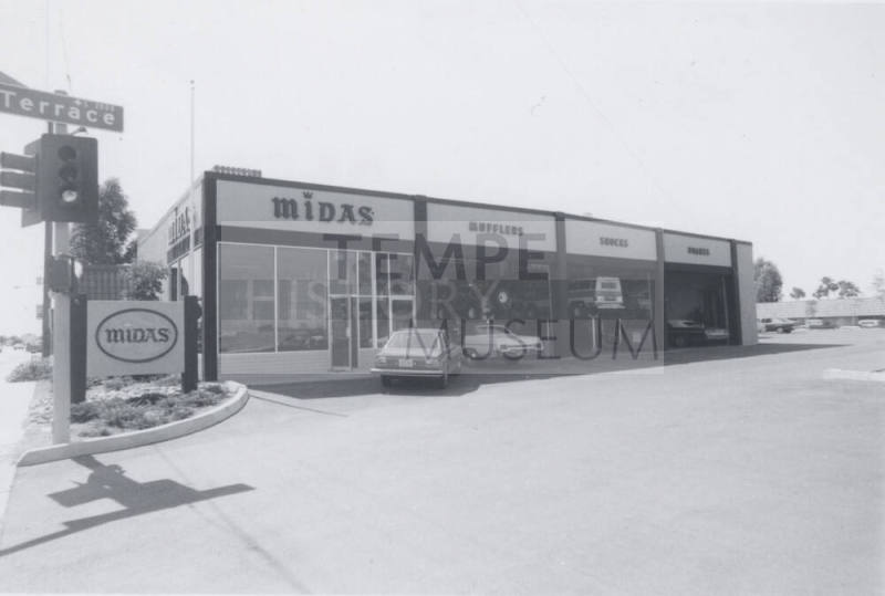 Midas Muffler and Brake Shop - 1050 East Broadway Road - Tempe, Arizona