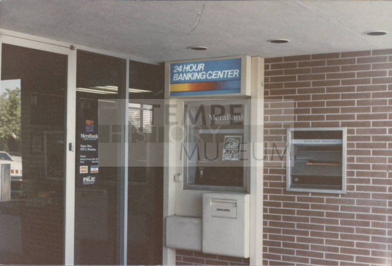 Mera Bank - 1005 East Broadway Road - Tempe, Arizona