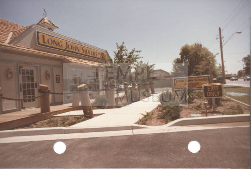 Long John Silver's Seafood Shoppe - 1202 West Broadway Road - Tempe, Arizona
