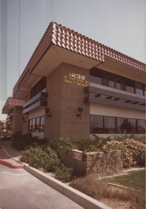 Century 21, Walt Seago - 1232 East Broadway Road - Tempe, Arizona