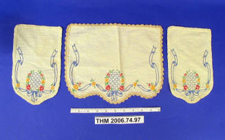 Antimaccassar Set