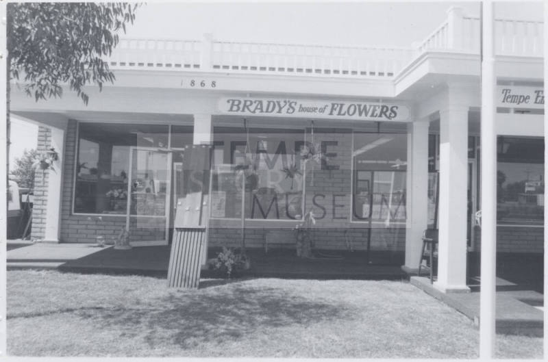 Brady's House of Flowers - 1868 East Apache Boulevard, Tempe, Arizona
