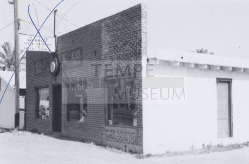 Bennett Shoe Repair - 1911 East Apache Boulevard, Tempe, Arizona