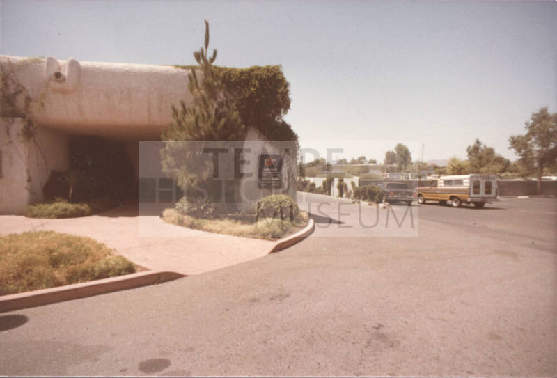 Bank of the West - 1333 West Broadway Road - Tempe, Arizona