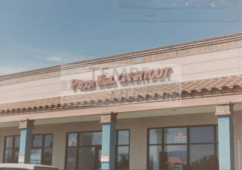 Pizza Hut Carryout - 1340 East Broadway Road - Tempe, Arizona