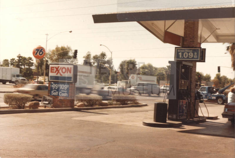 Exxon Service Station - 1350 West Broadway Road - Tempe, Arizona