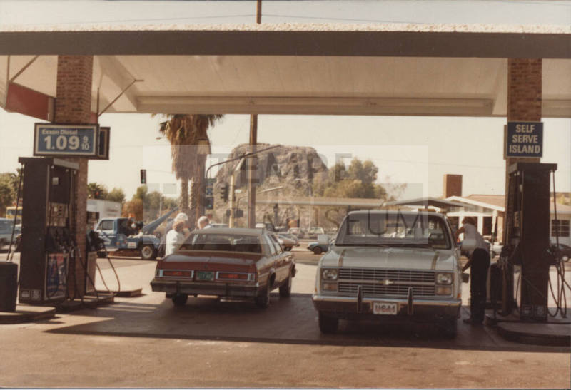 Exxon Service Station - 1350 West Broadway Road - Tempe, Arizona