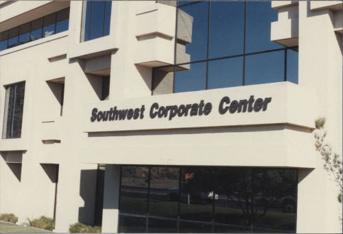 Southwest Corporate Center, 1600 W. Broadway Road, Tempe, Arizona