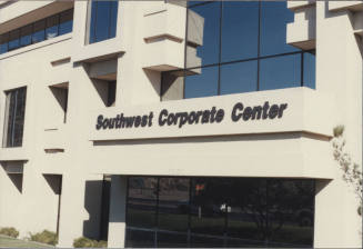 Southwest Corporate Center, 1600 W. Broadway Road, Tempe, Arizona