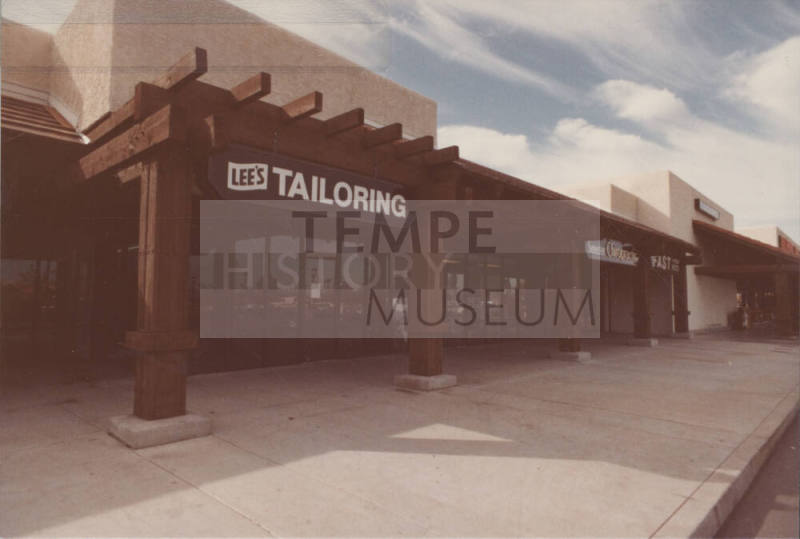 Lee's Tailoring - 1743 East Broadway Road - Tempe, Arizona