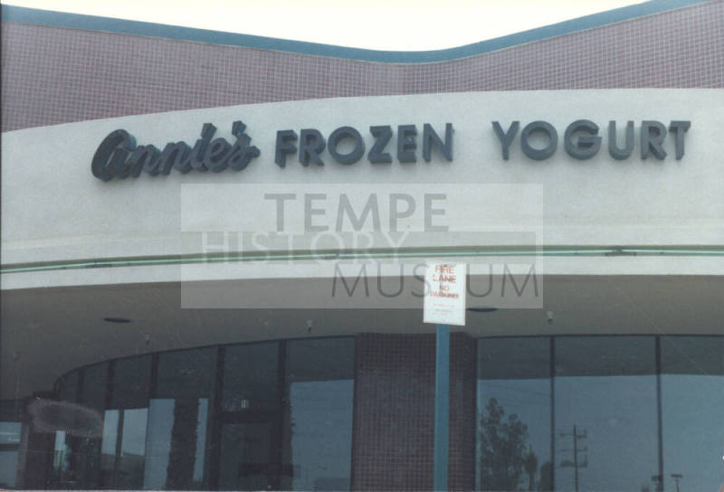 Annie's Frozen Yogurt - 1845 East Broadway Road - Tempe, Arizona