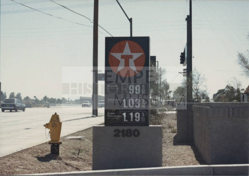 Texaco Gas Station - 2180 East Broadway Road - Tempe, Arizona