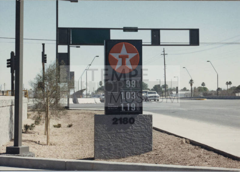 Texaco Gas Station - 2180 East Broadway Road - Tempe, Arizona