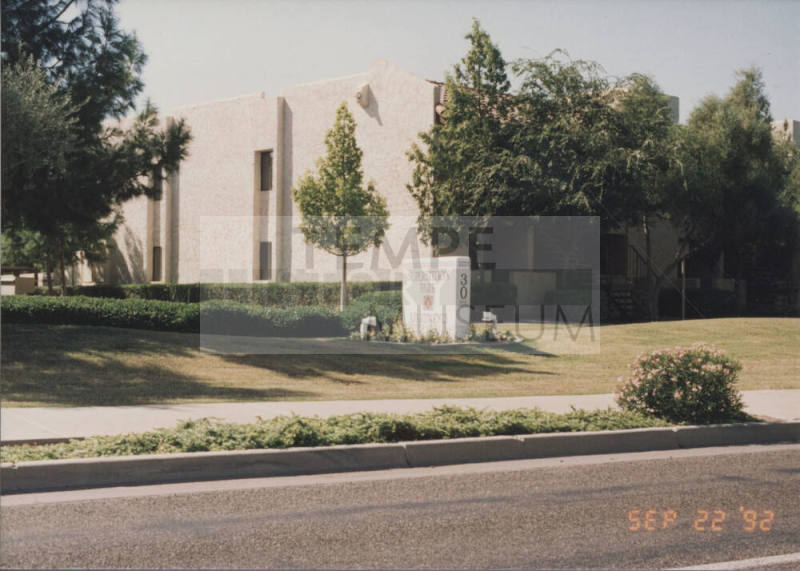 Superstition Park Apartments - 30 West Carter Drive - Tempe, Arizona
