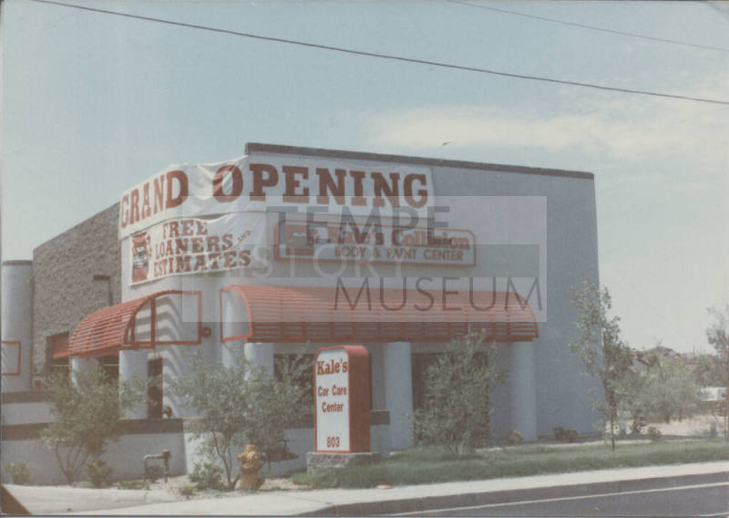 Kale's Collision Body and Paint Center - 803 E. Curry Road - Tempe, Arizona