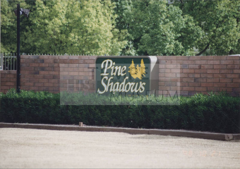 Pine Shadows Apartments - 4839 South Darrow Drive - Tempe, Arizona