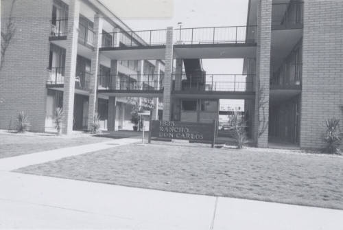 Rancho Don Carlos Apartments - 1835 E. Don Carlos Avenue - Tempe, Arizona