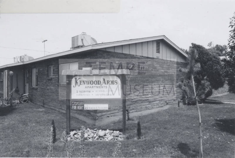 Kenwood Arms Apartments - 912  S. Dorsey Lane - Tempe, Arizona
