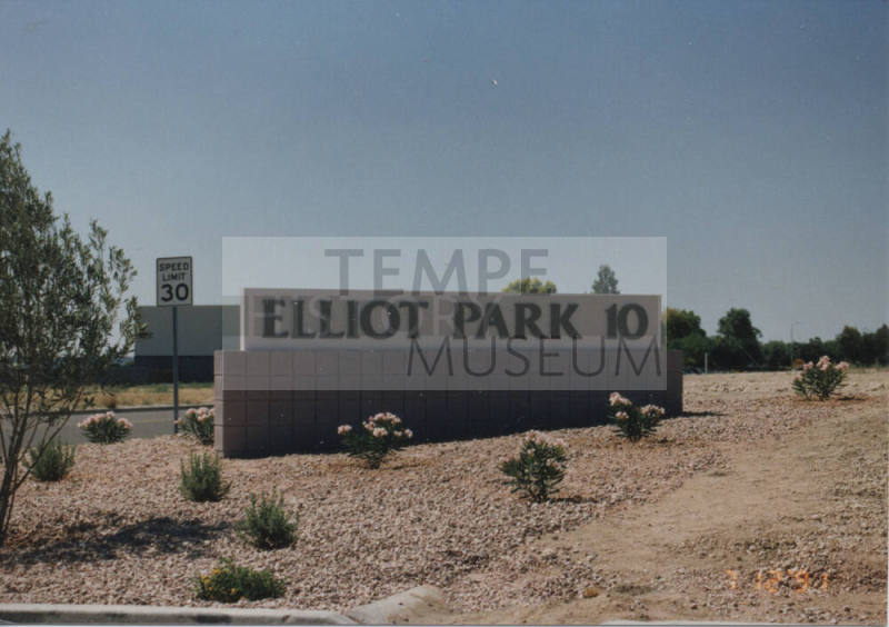 Elliot Park 10 - 1829 W. Drake Drive - Tempe, Arizona