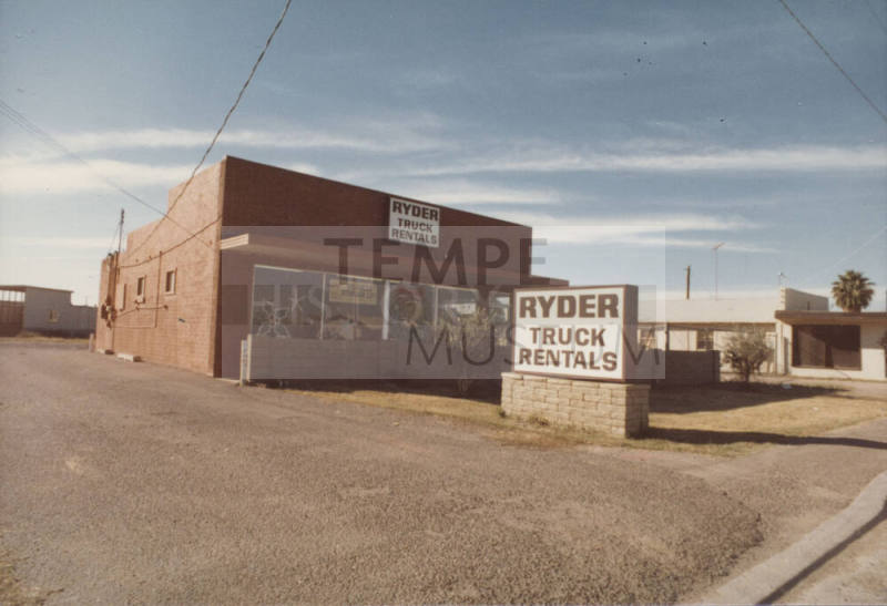 Ryder Truck Rental - 1887 East Apache Boulevard, Tempe, Arizona