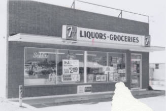 E and L Market Liquors - 1885 East Apache Boulevard, Tempe, Arizona