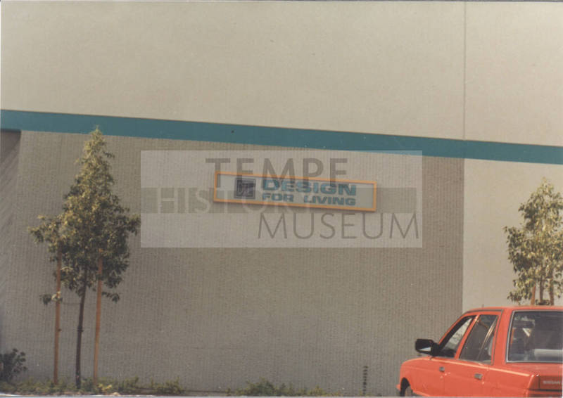 Design for Living - 940 South Edward Drive - Tempe, Arizona