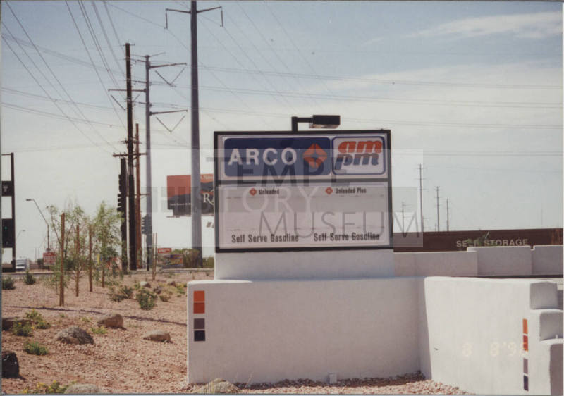Arco AM PM Gas Station - 550 W. Elliot Road - Tempe, Arizona