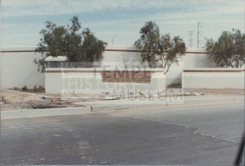 The Galleria - 900 E. Elliot Road - Tempe, Arizona