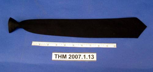Tie, Tempe Police