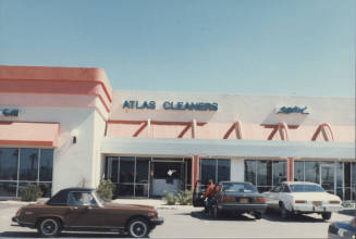 Atlas Cleaners - 975 East Elliot Road - Tempe, Arizona