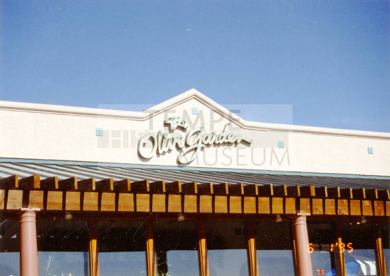 The Olive Garden Italian Restaurant - 1010 West Elliot Road - Tempe, Arizona