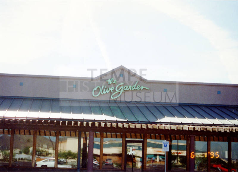 The Olive Garden Italian Restaurant - 1010 West Elliot Road - Tempe, Arizona