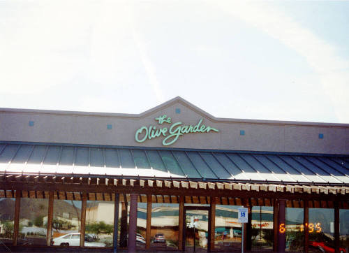 The Olive Garden Italian Restaurant - 1010 West Elliot Road - Tempe, Arizona