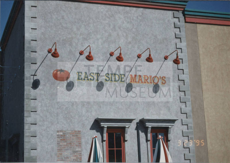 East Side Mario's Restaurant - 1125 West Elliot Road - Tempe, Arizona