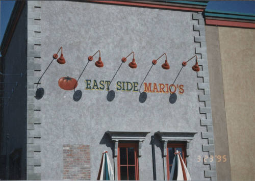 East Side Mario's Restaurant - 1125 West Elliot Road - Tempe, Arizona